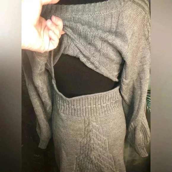 Grey Sweater Dress open back size small - Picture 12 of 16